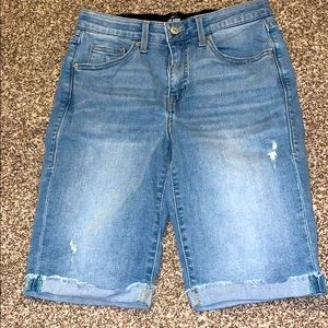 LuLaRoe Bermuda Shorts size 28